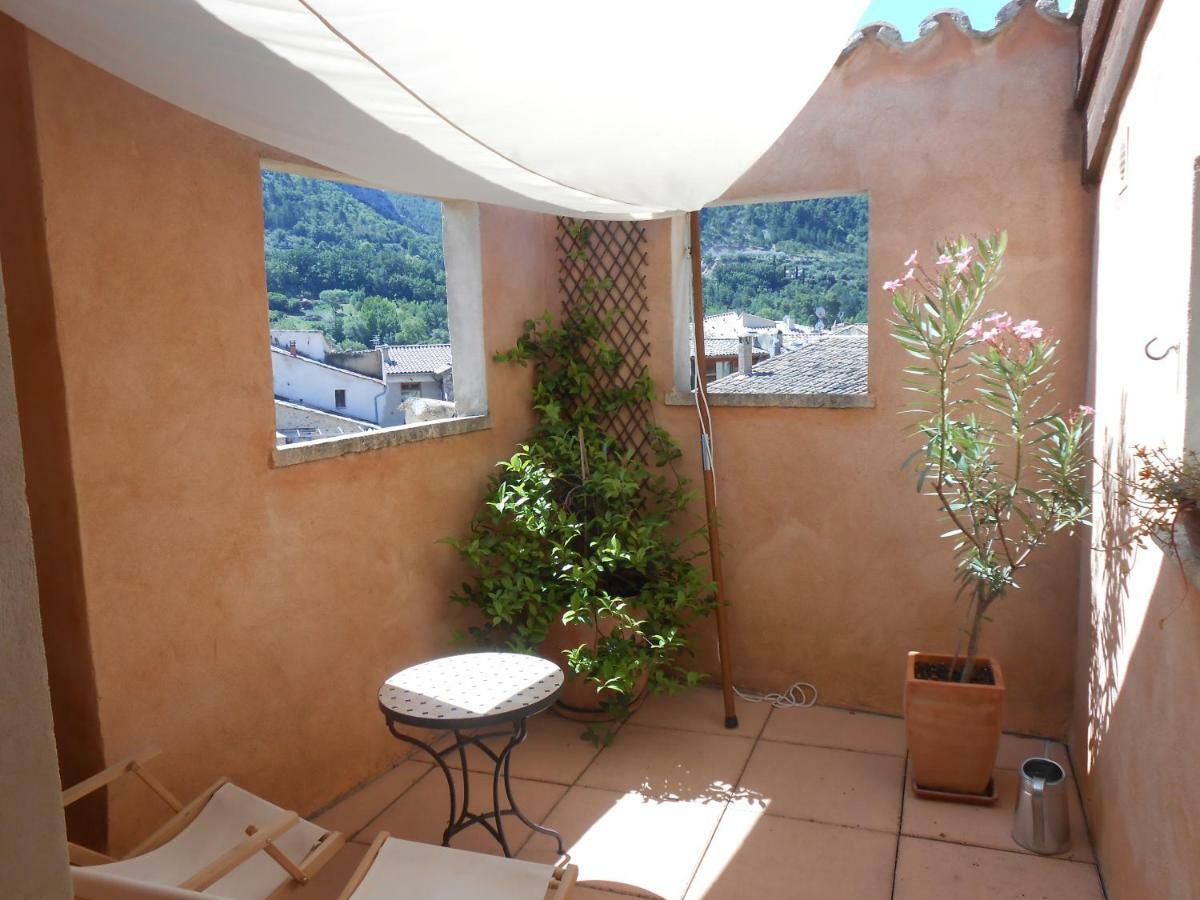 La Maison Derriere La Fontaine Buis-les-Baronnies Luaran gambar